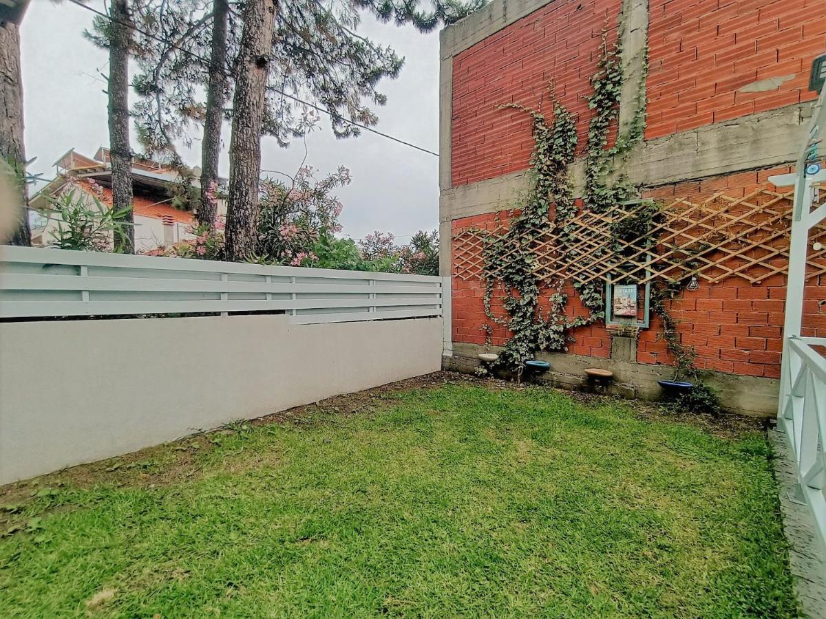 Spitaki Apartments Potos Dış mekan fotoğraf
